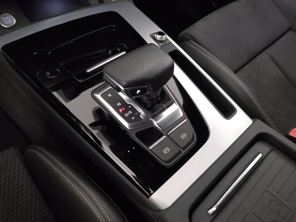 AUDI Q5 40 2.0 tdi mhev 12v s line quattro s-tronic