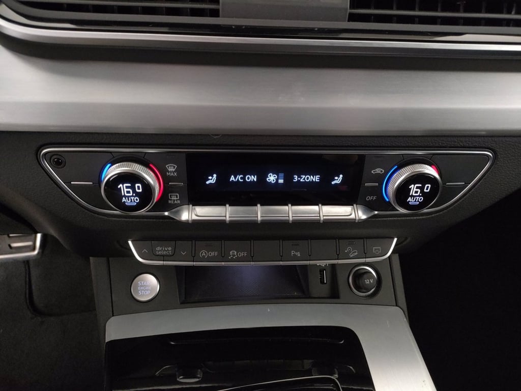 AUDI Q5 40 2.0 tdi mhev 12v s line quattro s-tronic