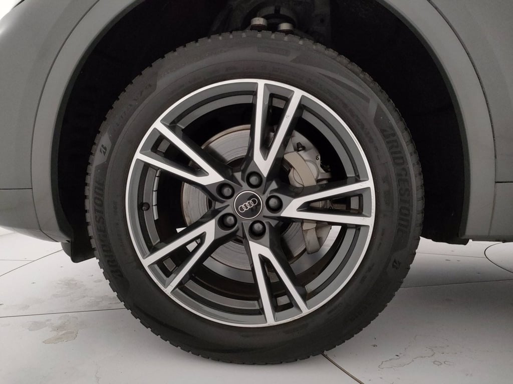 AUDI Q5 40 2.0 tdi mhev 12v s line quattro s-tronic