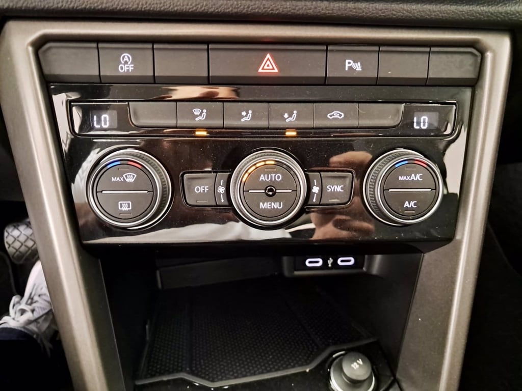 VOLKSWAGEN T-roc 1.5 tsi style