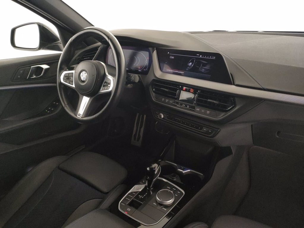 BMW 116d msport auto