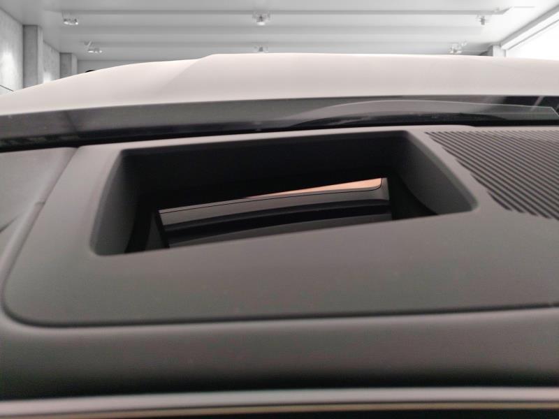 BMW M5 4.4 727cv auto