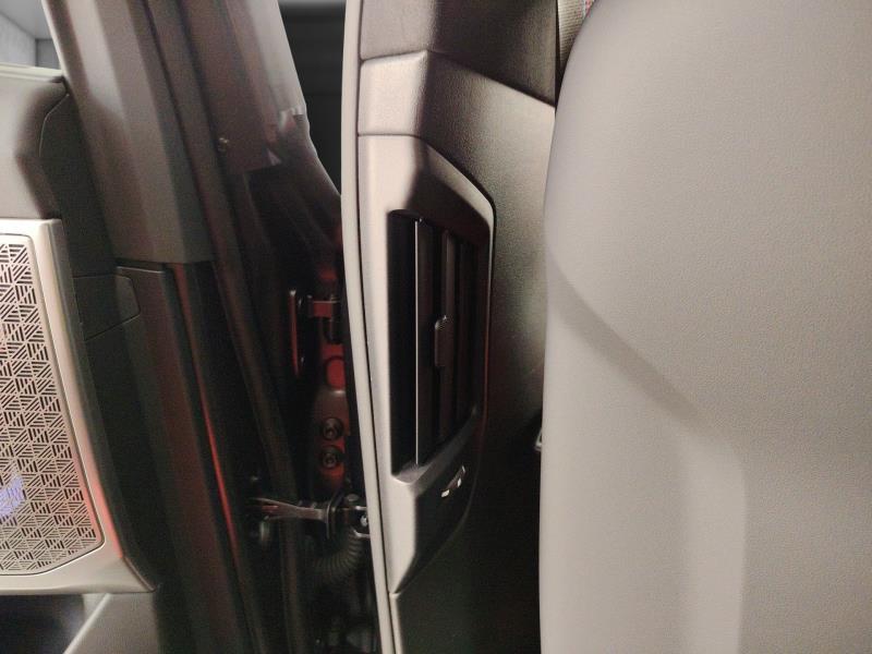 BMW M5 4.4 727cv auto
