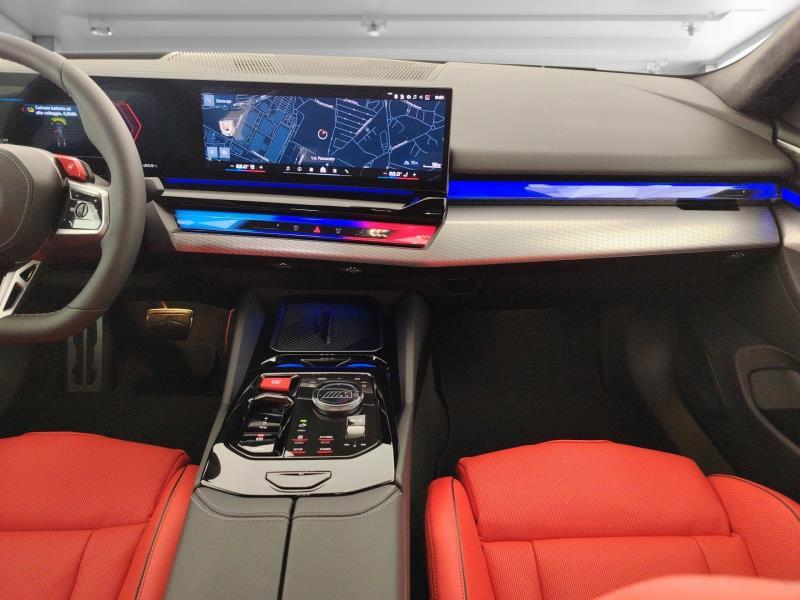BMW M5 4.4 727cv auto