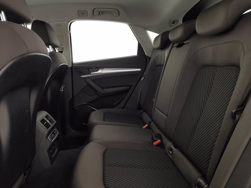 AUDI Q5 sportback 40 2.0 tdi mhev 12v business advanced quattro s-tronic