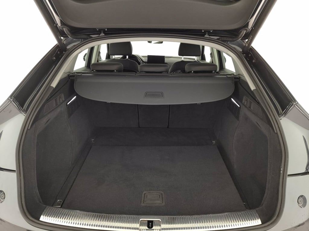 AUDI Q5 sportback 40 2.0 tdi mhev 12v business advanced quattro s-tronic