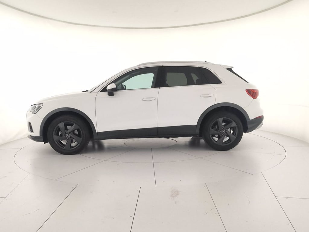 AUDI Q3 35 2.0 tdi business advanced s-tronic