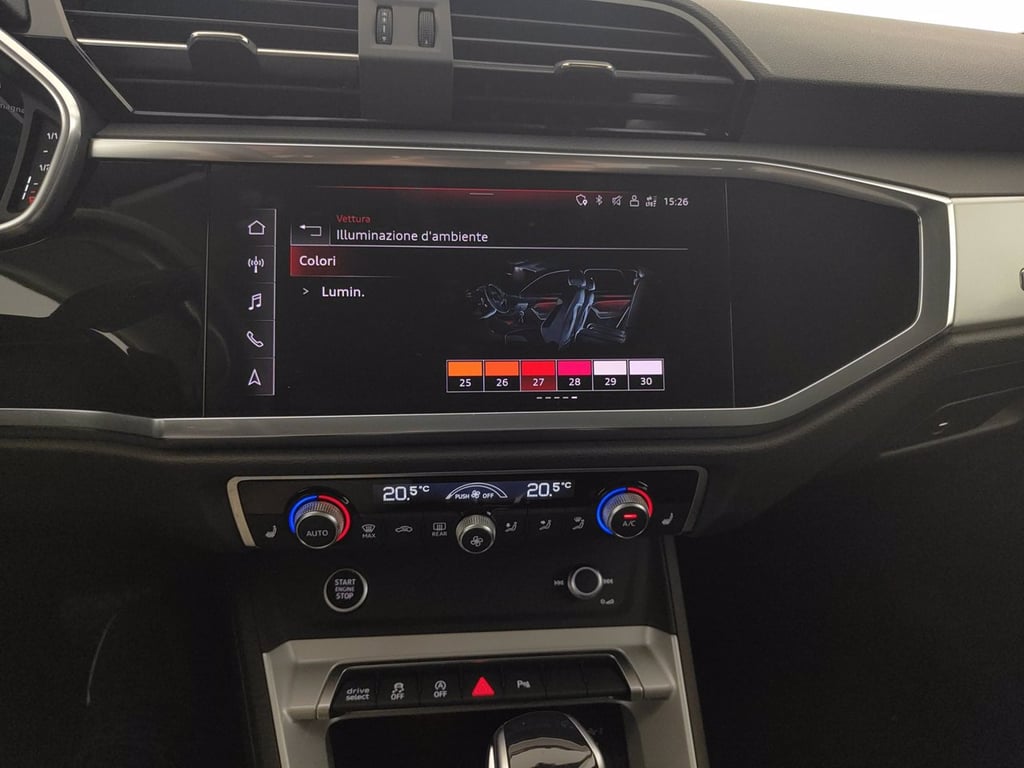 AUDI Q3 35 2.0 tdi business advanced s-tronic