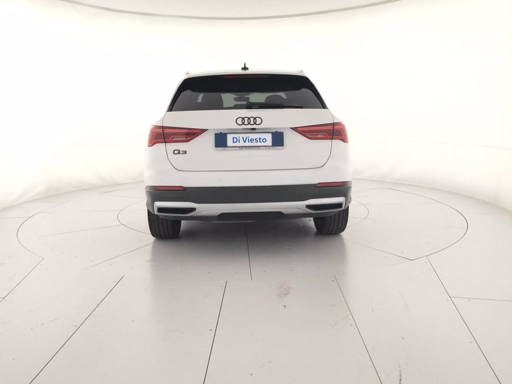 AUDI Q3 35 2.0 tdi business advanced s-tronic