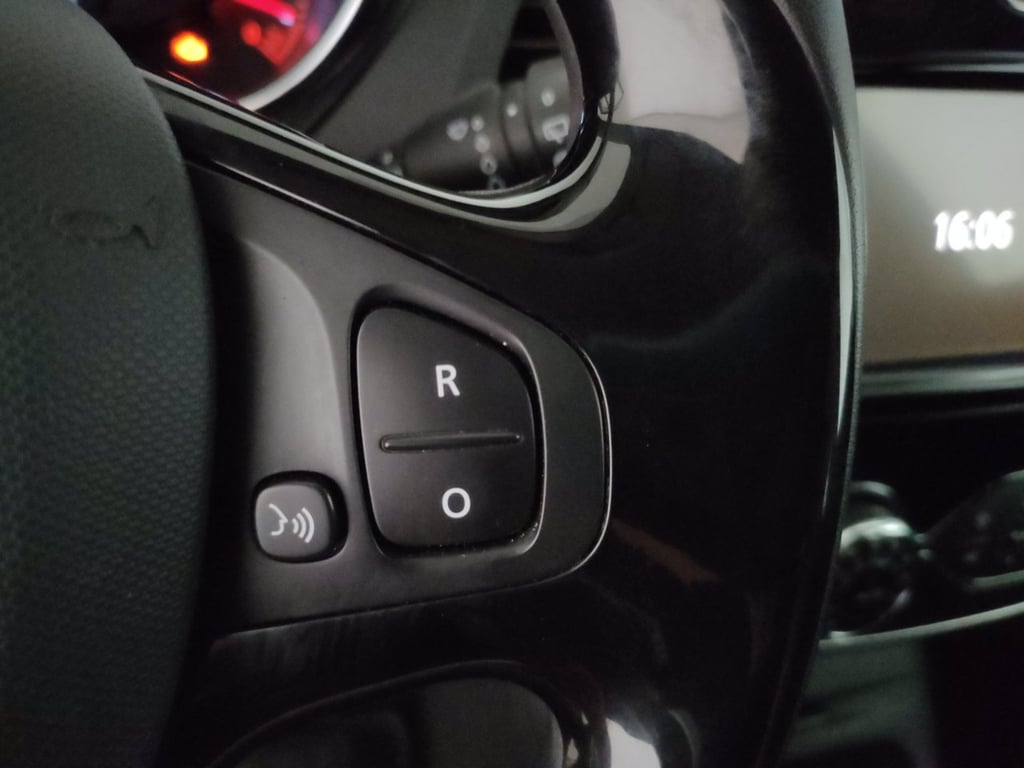 RENAULT Captur 1.5 dci intens (energy r-link) 110cv