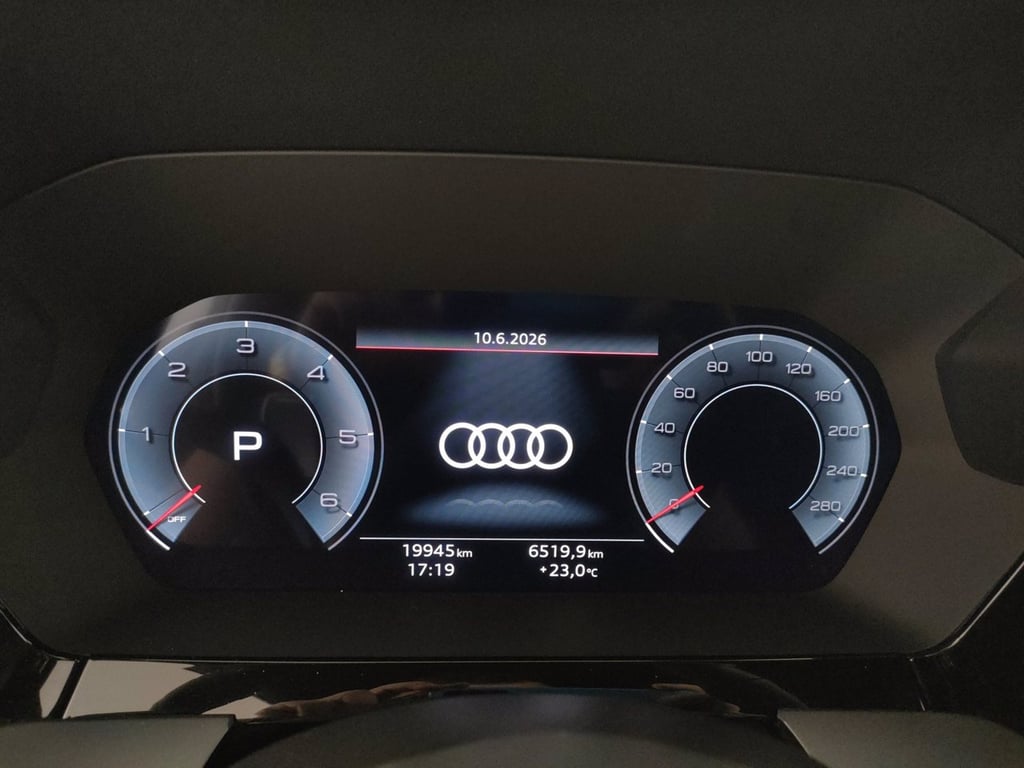 AUDI A3 sportback 2.0 tdi s line edition 150cv s-tronic
