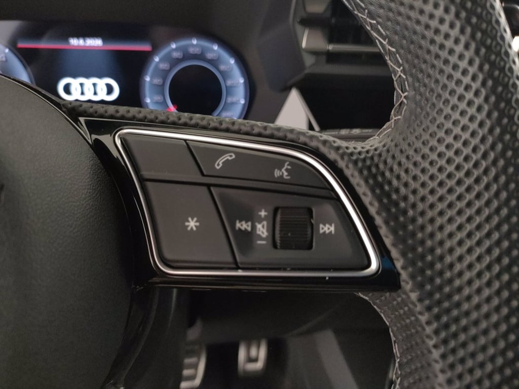 AUDI A3 sportback 2.0 tdi s line edition 150cv s-tronic