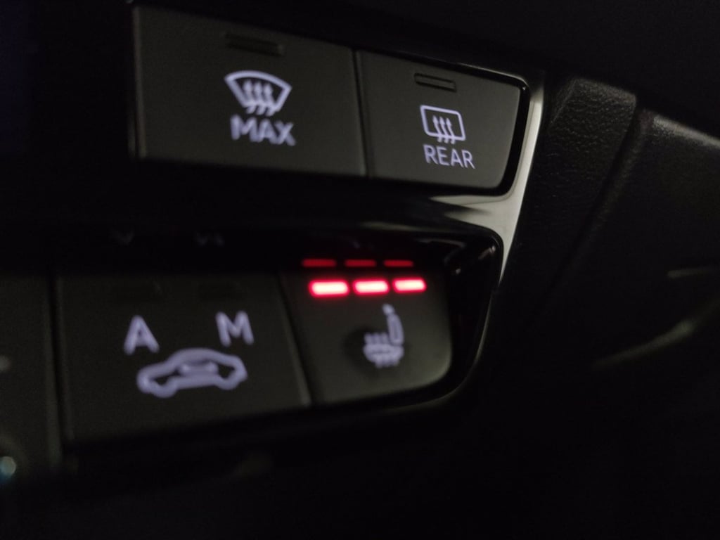AUDI A3 sportback 2.0 tdi s line edition 150cv s-tronic