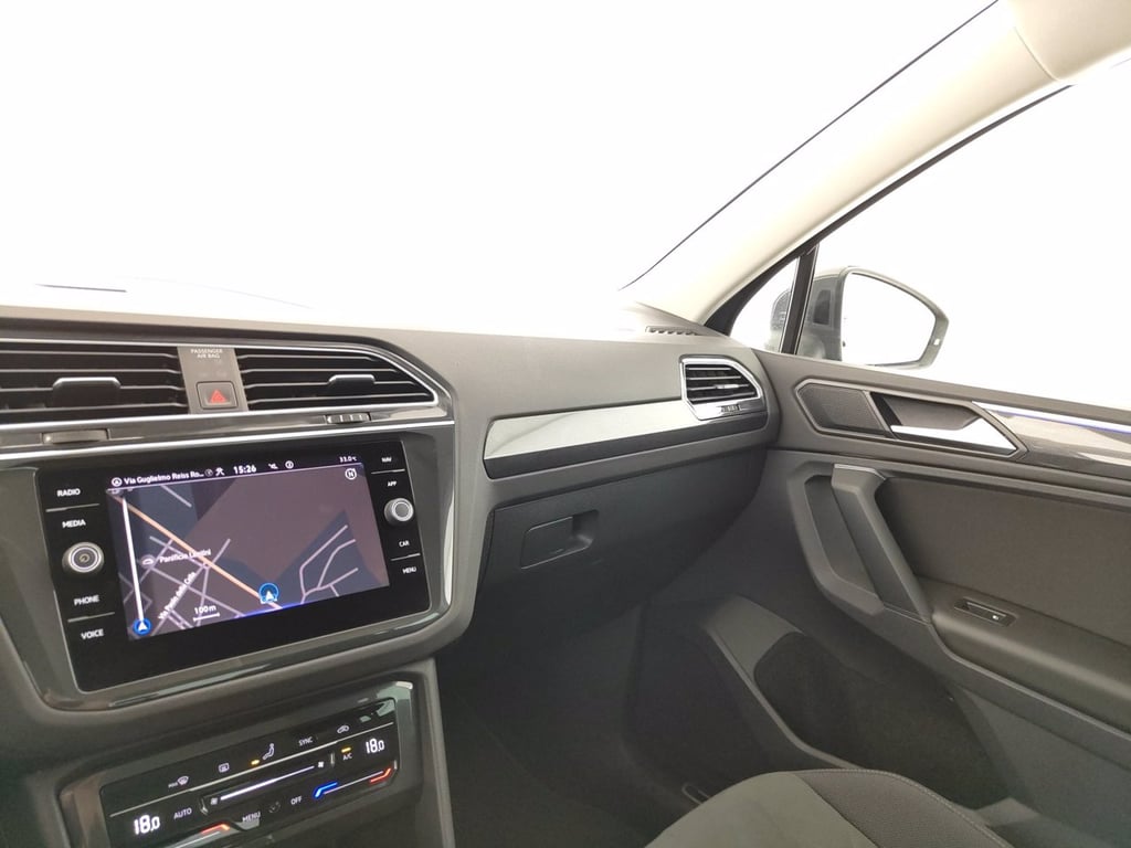 VOLKSWAGEN Tiguan 2.0 tdi elegance 150cv dsg