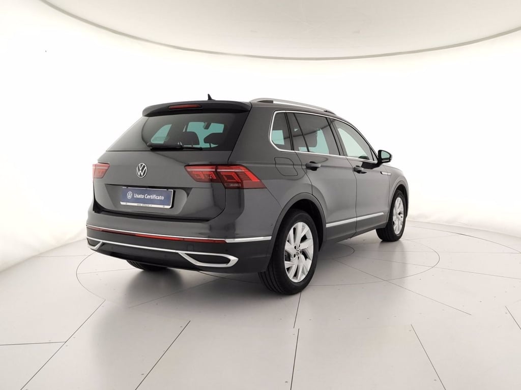 VOLKSWAGEN Tiguan 2.0 tdi elegance 150cv dsg