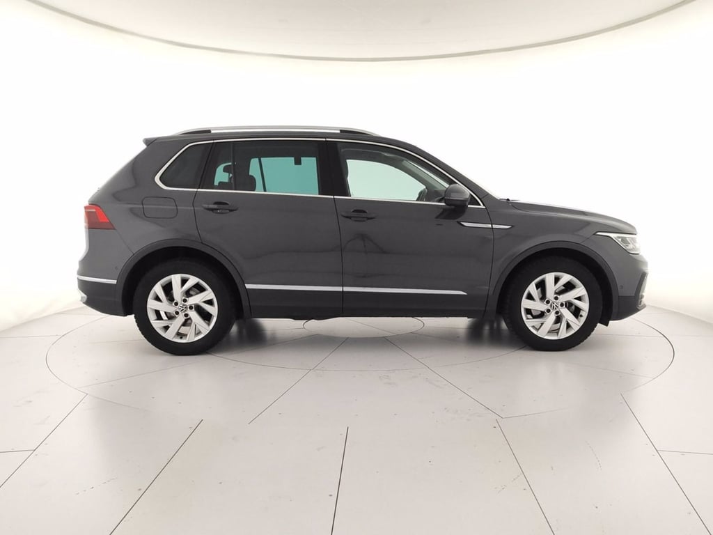 VOLKSWAGEN Tiguan 2.0 tdi elegance 150cv dsg