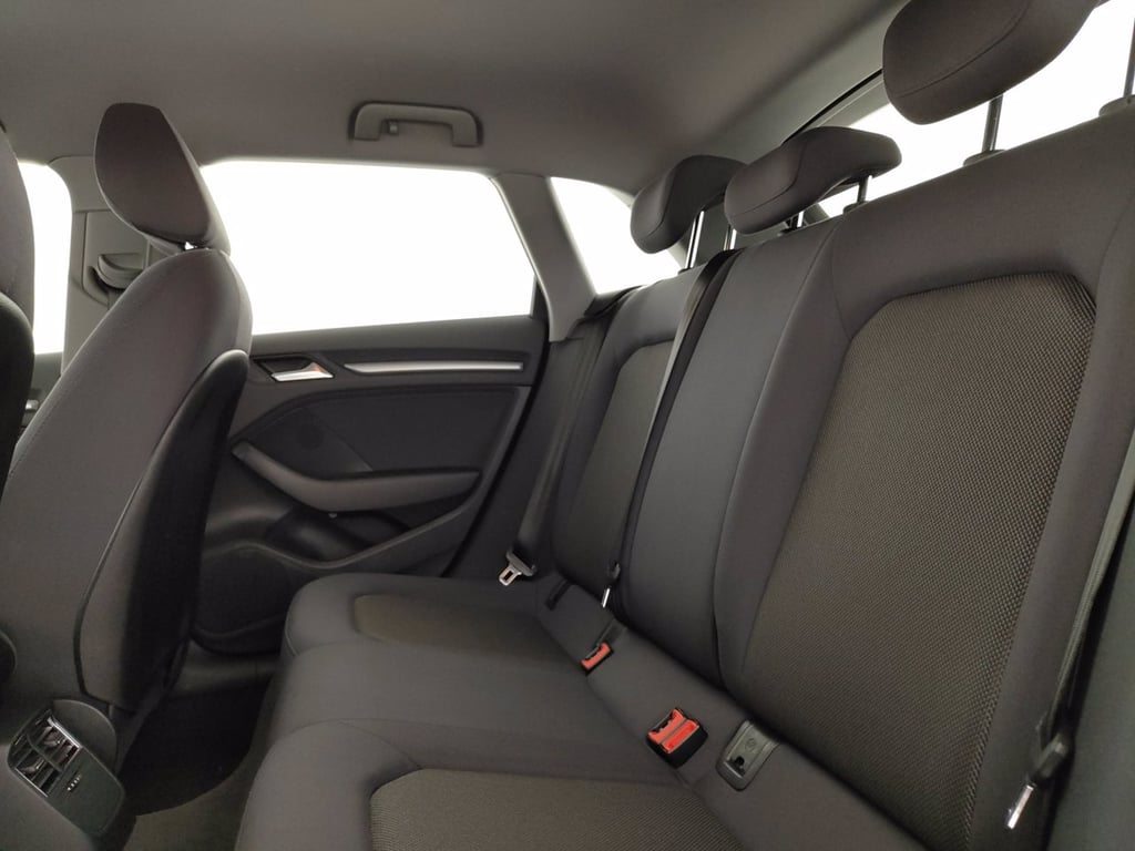 AUDI A3 sportback 30 1.6 tdi business 116cv my19