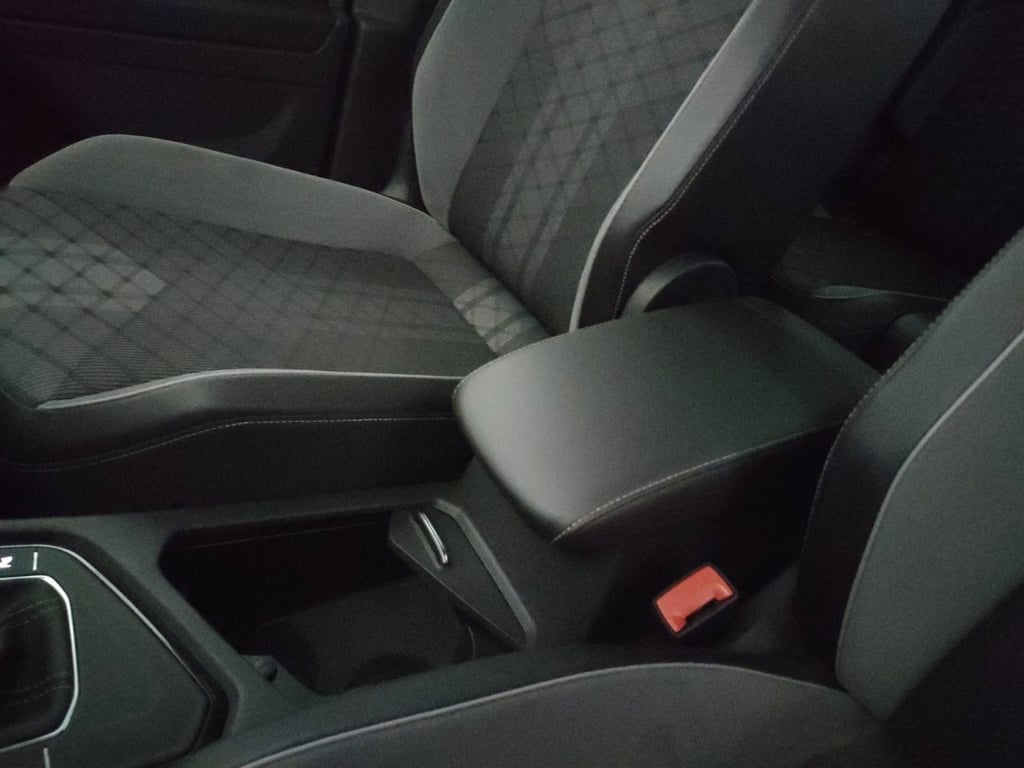 VOLKSWAGEN Tiguan 2.0 tdi r-line 150cv dsg