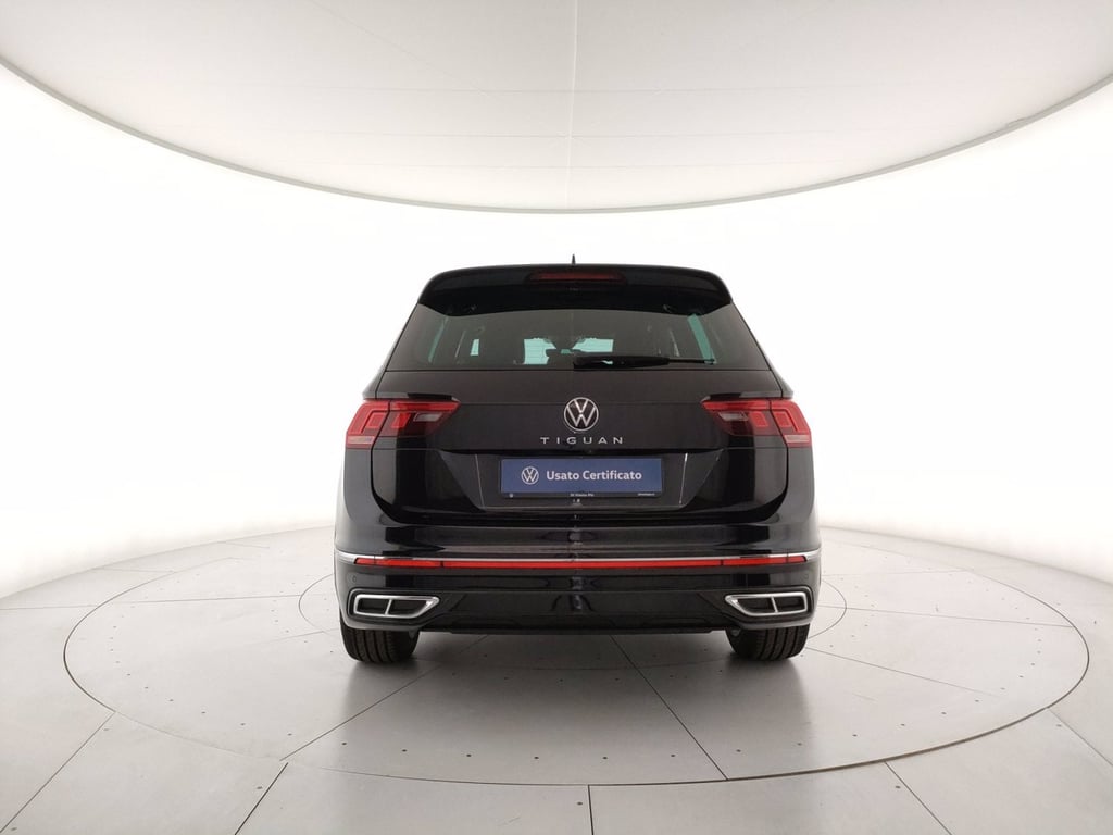 VOLKSWAGEN Tiguan 2.0 tdi r-line 150cv dsg