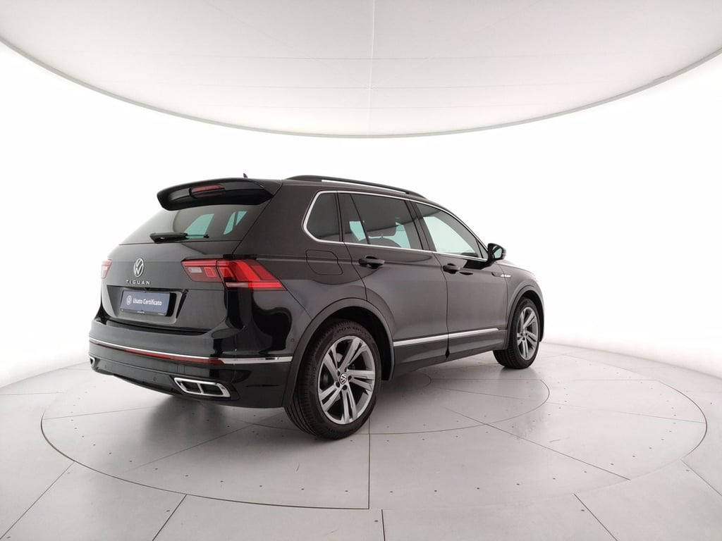 VOLKSWAGEN Tiguan 2.0 tdi r-line 150cv dsg