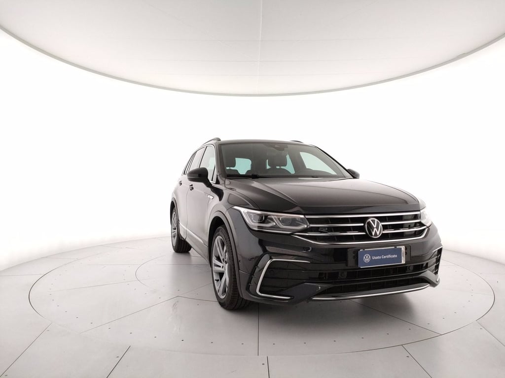 VOLKSWAGEN Tiguan 2.0 tdi r-line 150cv dsg