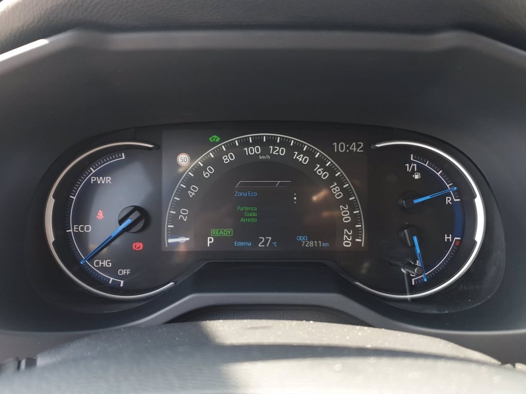 TOYOTA Rav4 2.5 vvt-ie h dynamic awd-i 222cv e-cvt