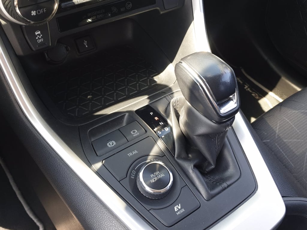 TOYOTA Rav4 2.5 vvt-ie h dynamic awd-i 222cv e-cvt