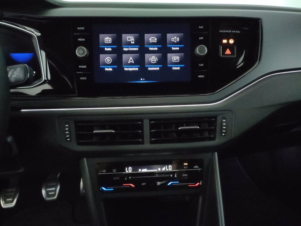 VOLKSWAGEN Polo 1.0 tsi r-line 95cv
