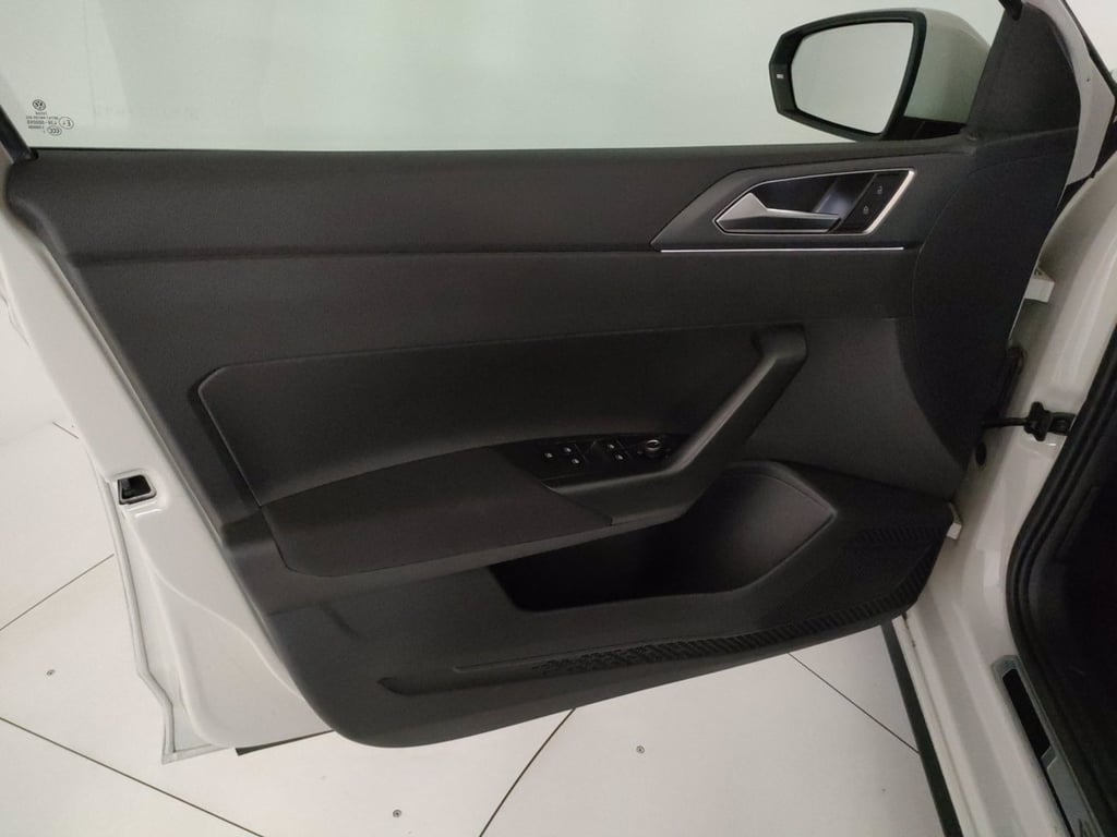 VOLKSWAGEN Polo 1.0 tsi r-line 95cv