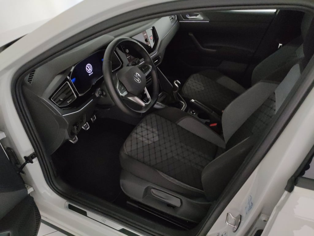 VOLKSWAGEN Polo 1.0 tsi r-line 95cv