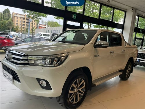 TOYOTA Hilux 2.4 d-4d double cab executive 4wd auto *IVA ESCLUSA*