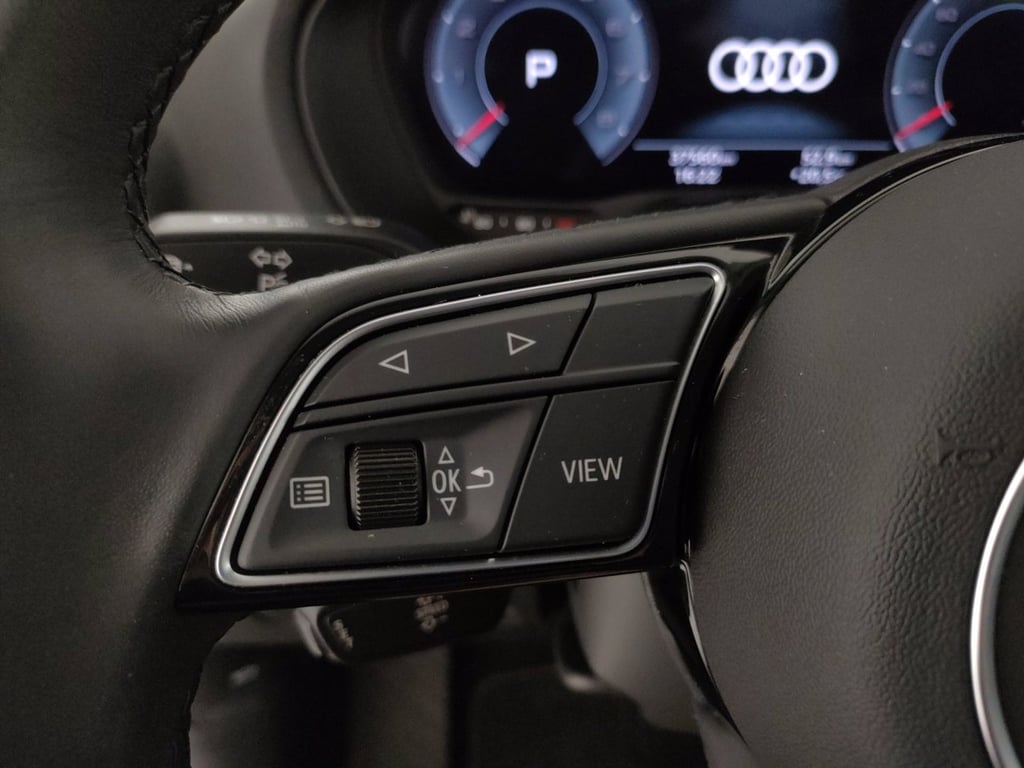 AUDI Q2 35 1.5 tfsi s line edition s-tronic