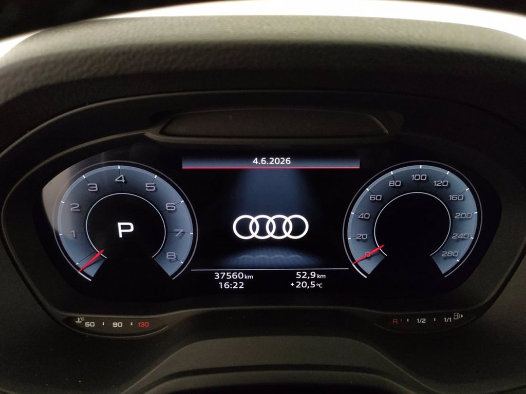 AUDI Q2 35 1.5 tfsi s line edition s-tronic