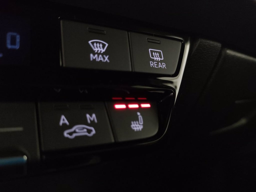 AUDI A3 sportback 2.0 tdi s line edition 150cv s-tronic