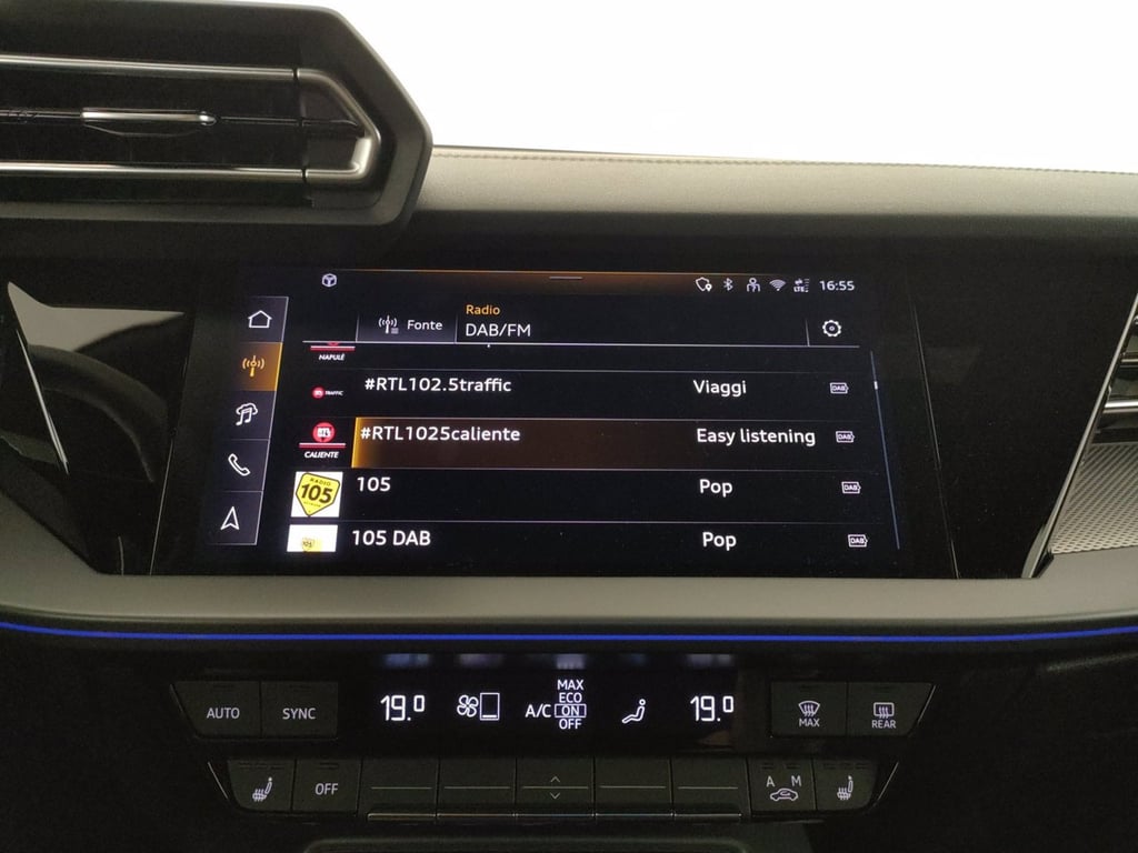 AUDI A3 sportback 2.0 tdi s line edition 150cv s-tronic