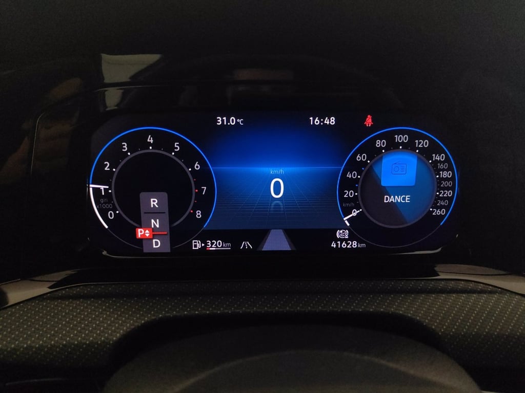 VOLKSWAGEN Golf 1.5 etsi evo r-line 130cv dsg