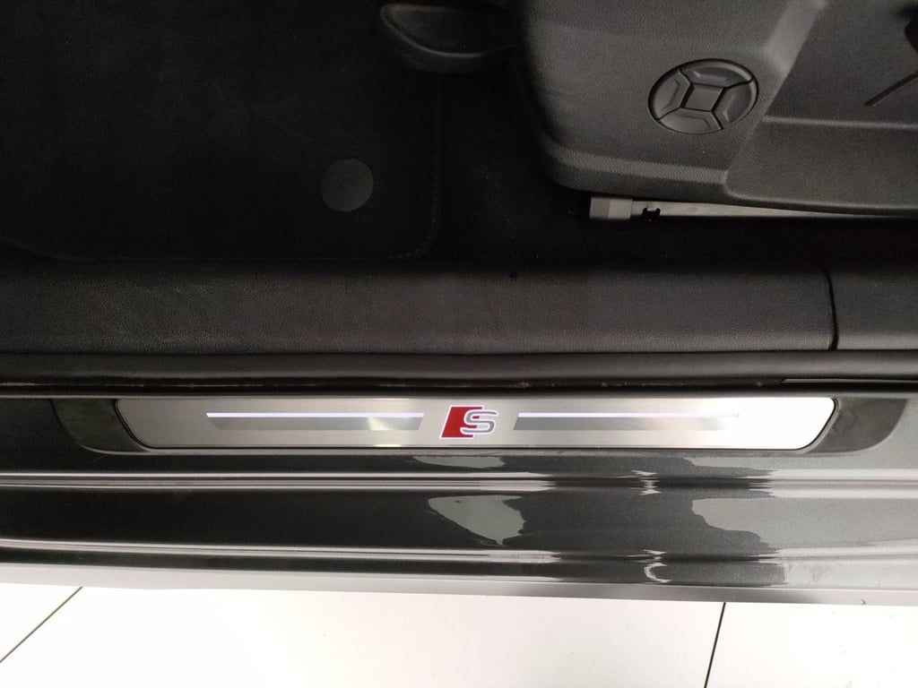 AUDI A3 sportback 35 2.0 tdi s line edition s-tronic
