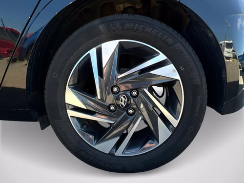 HYUNDAI i20 1.2 MPI MT ConnectLine