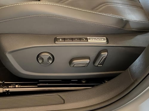 VOLKSWAGEN Golf 2.0 tdi style 150cv dsg