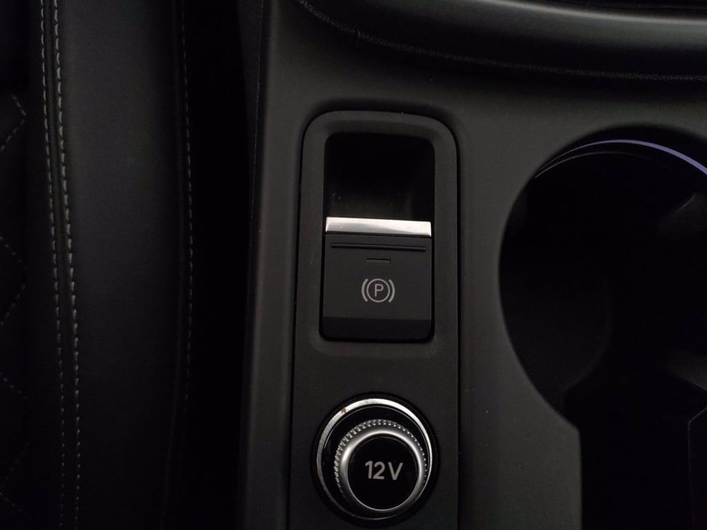 AUDI A3 allstreet 2.0 tdi identity contrast 150cv s-tronic