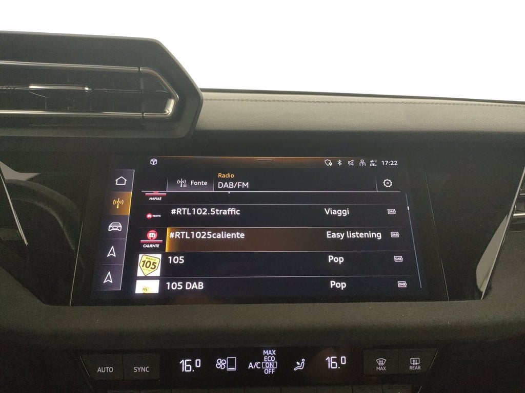 AUDI A3 allstreet 2.0 tdi identity contrast 150cv s-tronic