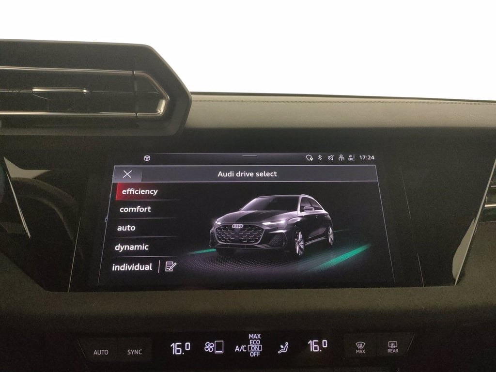AUDI A3 allstreet 2.0 tdi identity contrast 150cv s-tronic
