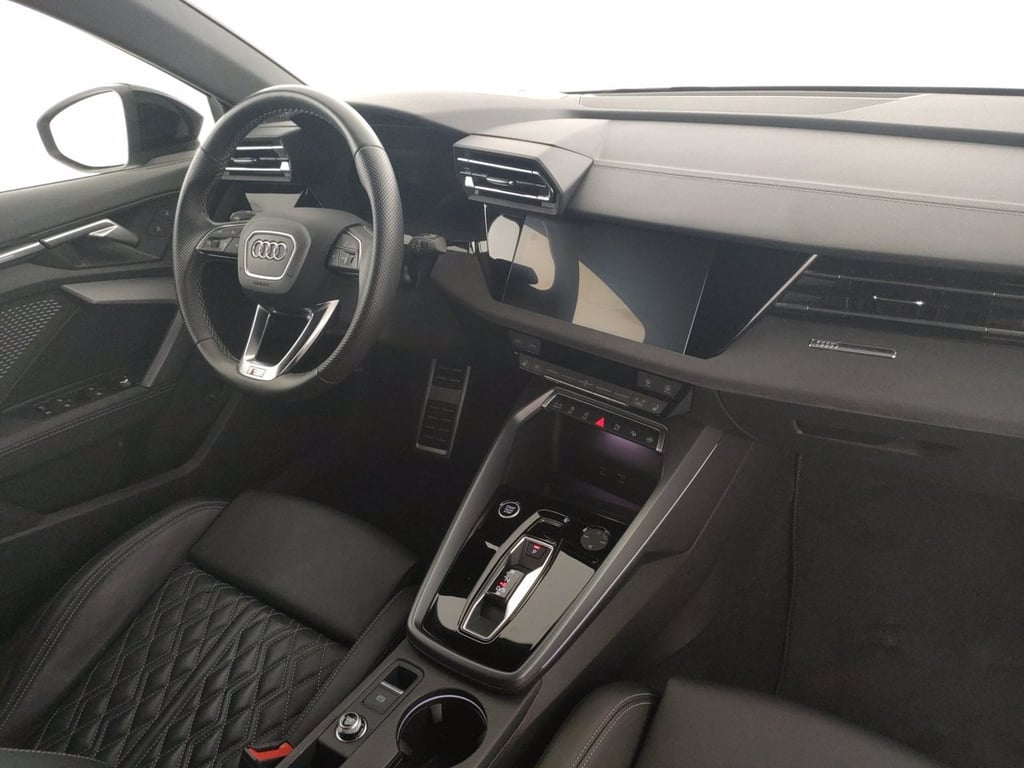 AUDI A3 allstreet 2.0 tdi identity contrast 150cv s-tronic