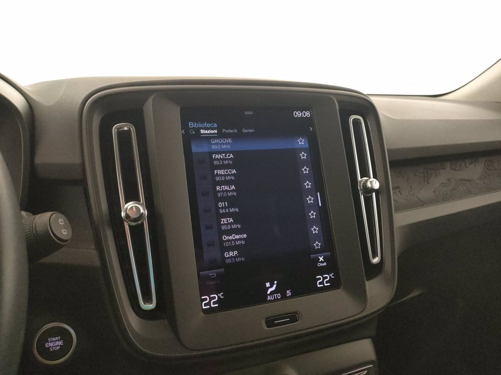 VOLVO Xc40 1.5 t2 momentum auto my21