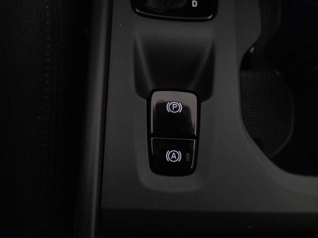 VOLVO Xc40 1.5 t2 momentum auto my21