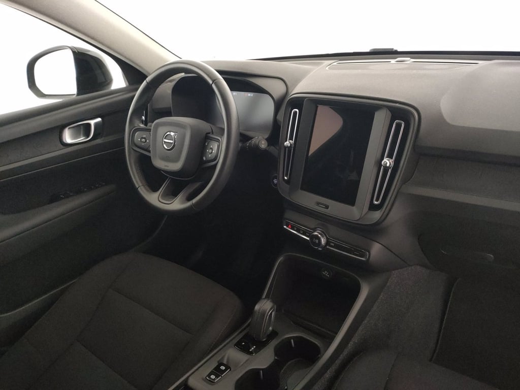 VOLVO Xc40 1.5 t2 momentum auto my21