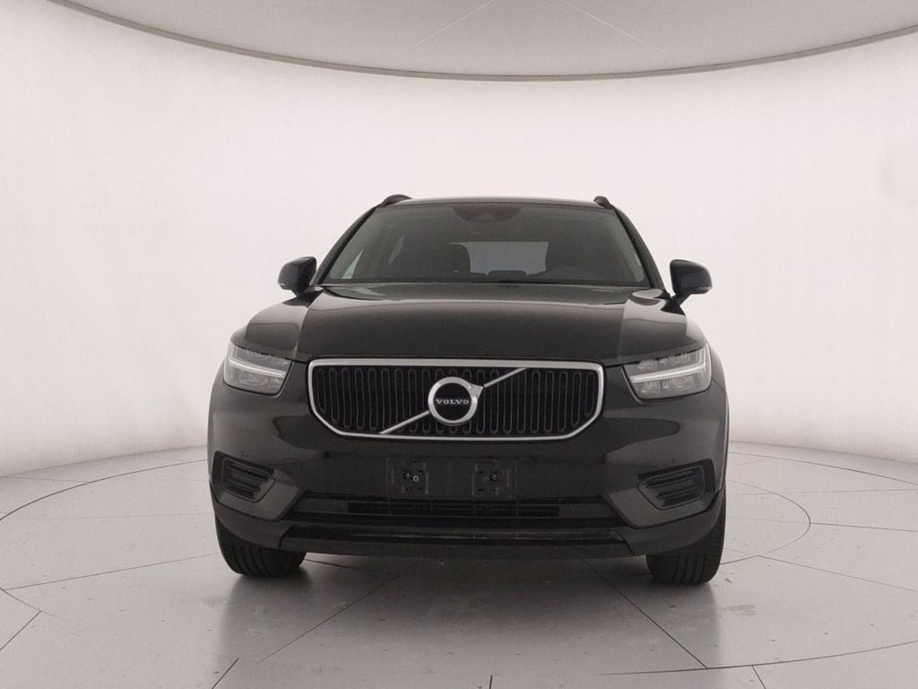 VOLVO Xc40 1.5 t2 momentum auto my21