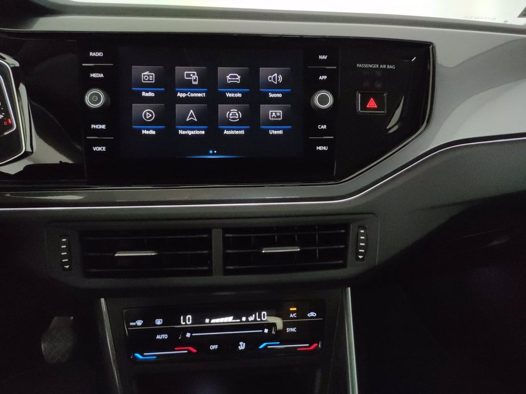 VOLKSWAGEN Polo 1.0 tsi style 95cv