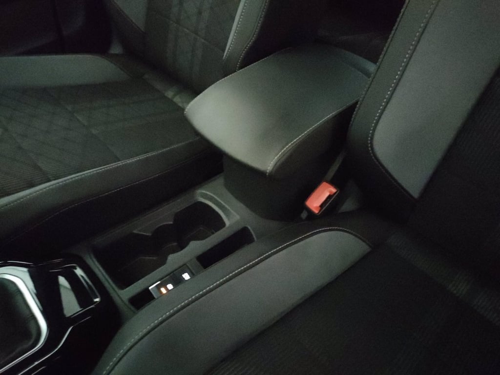 VOLKSWAGEN T-roc 1.5 tsi r-line