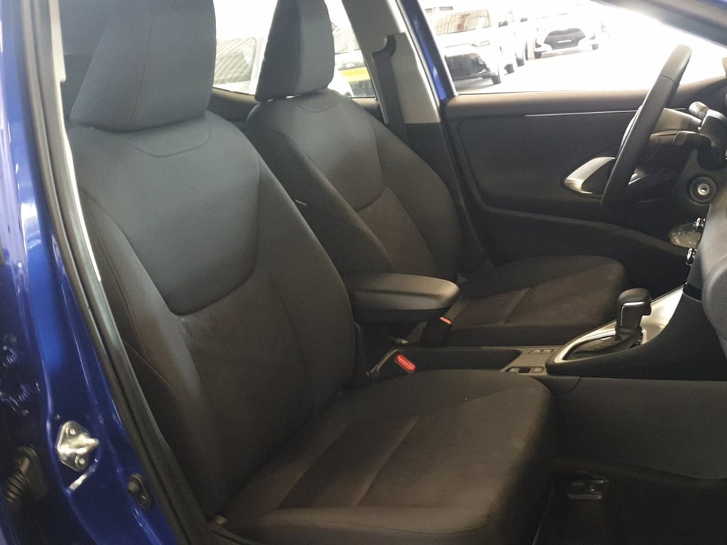 TOYOTA Yaris 1.5h 115 yaris